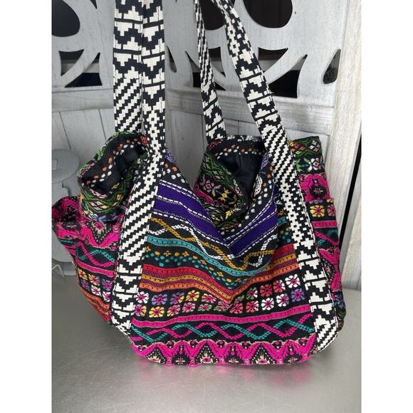 Capelli Colorful Boho Floral Multicolor Lined Interior Embroidered Bag Handbag - Picture 1 of 7